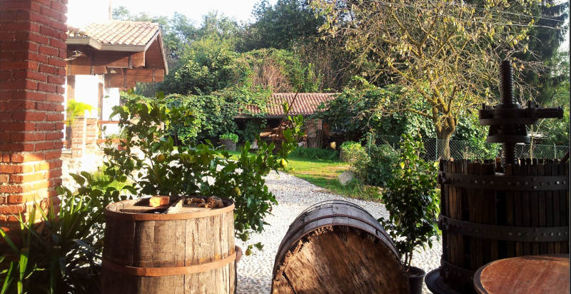 Originelle Geschenkidee Weinverkostung Piemont zwischen Tradition und Natur