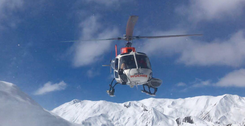 Hubschrauber Rundflug Alpen Geschenk