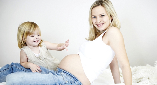 Babybauch Fotoshooting Eisenstadt Oesterreich