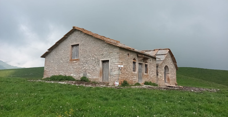 Spaß und Geschichte mit dem Quad in Bosco Chiesa Nuova