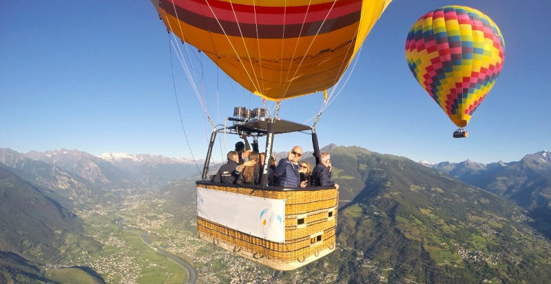 Emotionen und Abenteuer bei einer Ballonfahrt in Aosta