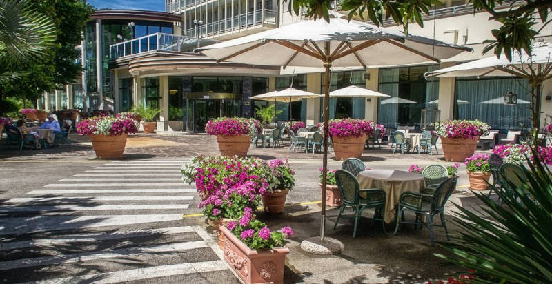 Garten des Hotels Terme Internazionale Abano Terme