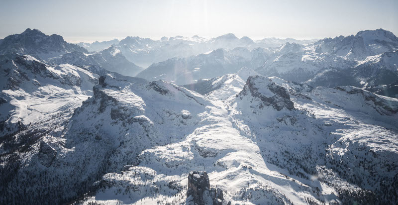 rundflug-hubschrauber-kronair-dolomiten