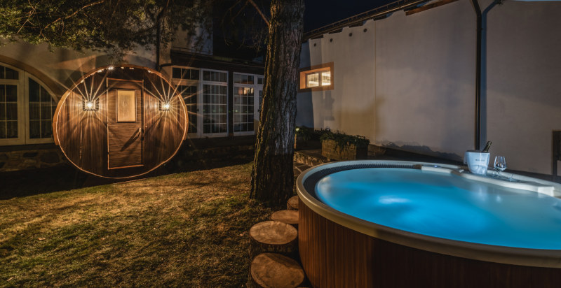 Whirlpool im Freien Hotel Rio Bianco Panchià