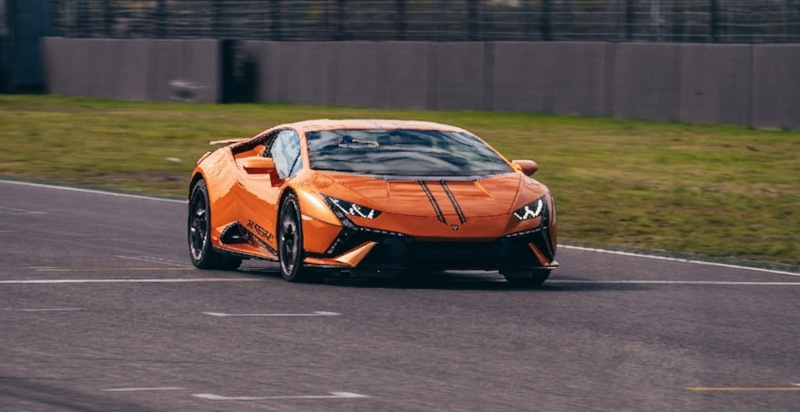 Lamborghini Huracán Tecnica auf der Geraden von Monza
