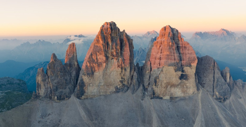 Exklusiver Helikopterflug: Marmolata, Drei Zinnen und Sella Gruppe