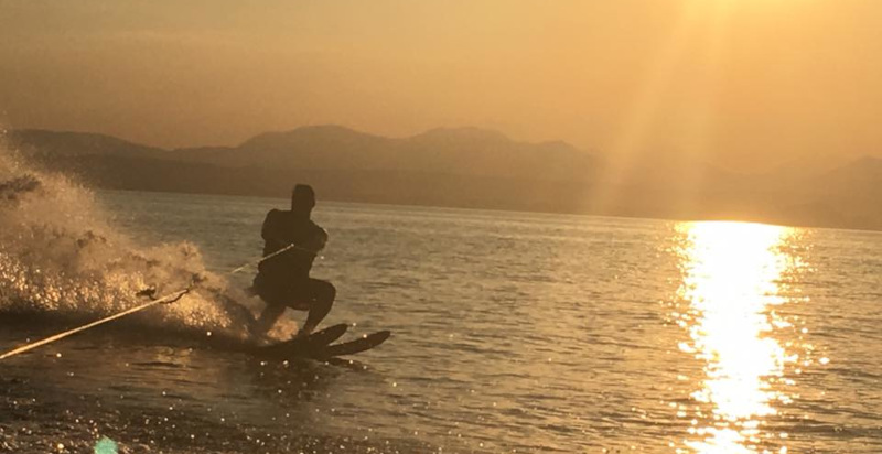  Geschenkgutschein für ein Wasserski-Erlebnis am Gardasee