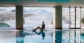 Wellnessbereich im Hotel Lac Salin mit Relaxpool und Alpenpanorama in Livigno