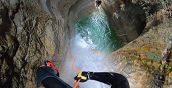 Canyoning-Abstieg im Fluss Vione bei Tignale am Gardasee