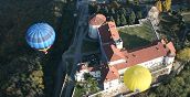 Landschaften des Piemont aus dem Heißluftballon
