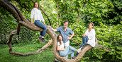 Stilvolle Familienfotos im Freien in Graz