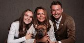Herzliche Familienmomente beim Fotoshooting in Wien