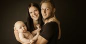 Familien-Book Fotoshooting in Bozen mit kreativen und einzigartigen Bildern