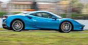 Ferrari F8 Tributo auf der Rennstrecke von Modena