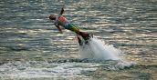 Flyboard in Tignale am Gardasee: Höhenrausch auf dem Wasser
