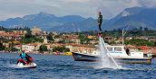 Einzigartiges Flyboarding-Erlebnis am Gardasee