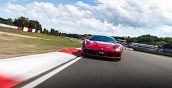 Ferrari 488 GTB fahren auf der Rennstrecke in Moncalieri