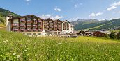 Hotel Lac Salin in Livigno Panoramablick mit Alpenlandschaft