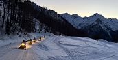 Schneemobil Tour in Foppolo im Val Brembana zwischen Schnee und Bergen