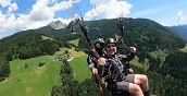 Tandem-Paragliding mit Abflug vom Hirzer: Abenteuer und Freiheit am Himmel