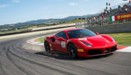 Ferrarri 488 GTB auf der Rennstrecke selber fahren